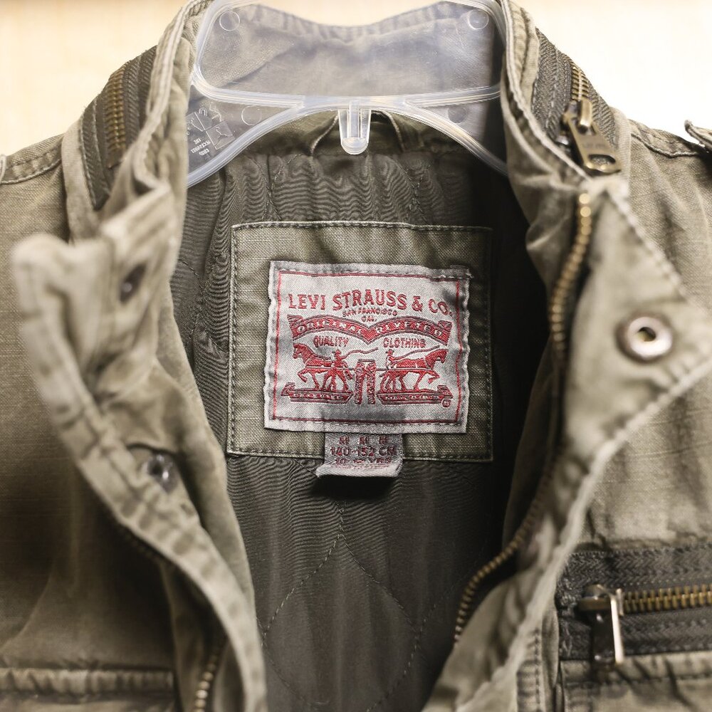 Levi's Army Green Zip-Front Barn Jacket, Boys Sz 10-12